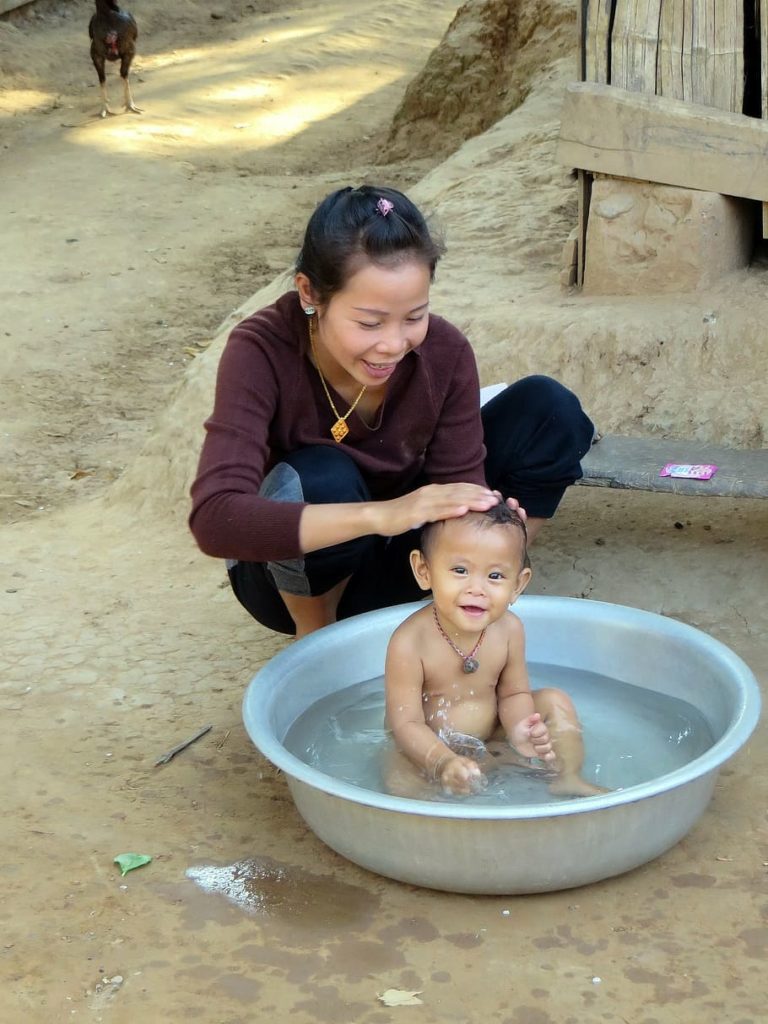 Seminar with two Lao researchers: Public Health Care in Lao PDR